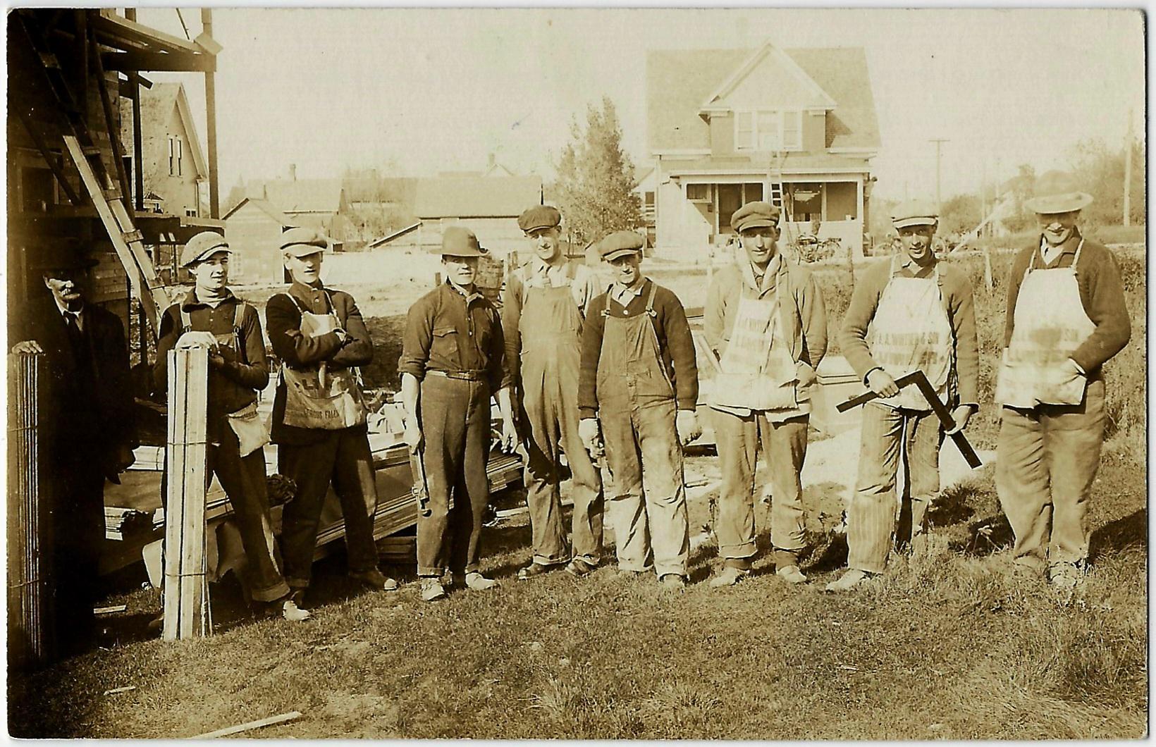 Tiger shares moment with retiring Lundquist - Lundquist Legacy Leaves Indelible Mark on Tigers' Culture and Growth