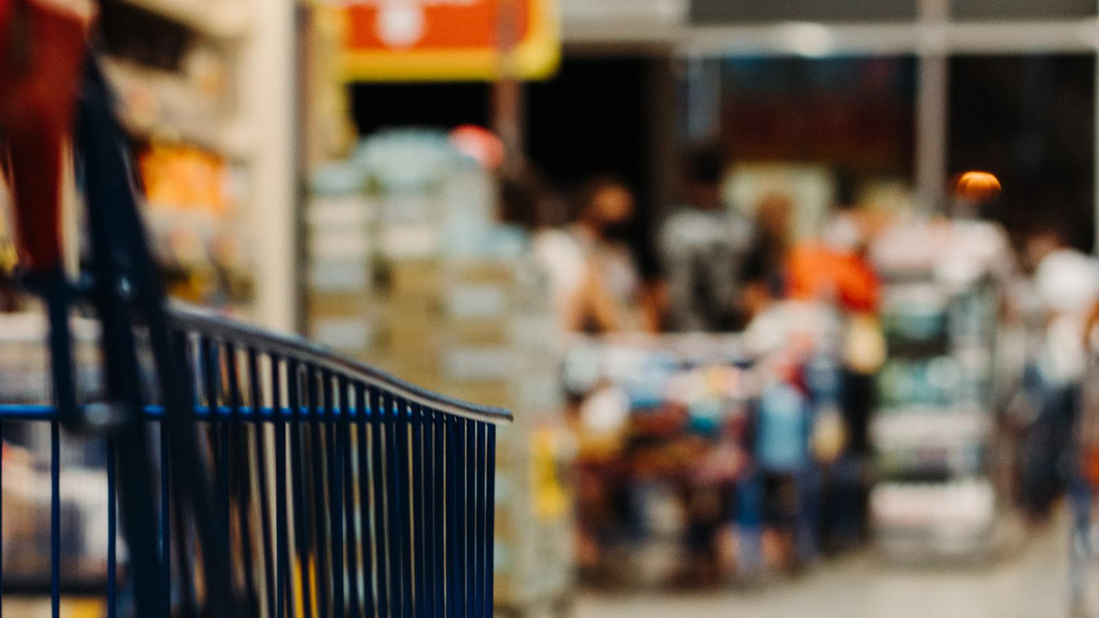 Caddie hit in head by water bottle at LIV Adelaide - Caddie Hit in Head by Water Bottle at LIV Adelaide