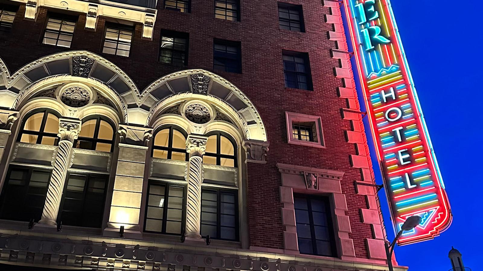 Turn and 'watch' your ball to bomb the longest drives of your life - Proper Ball Tracking Mechanics