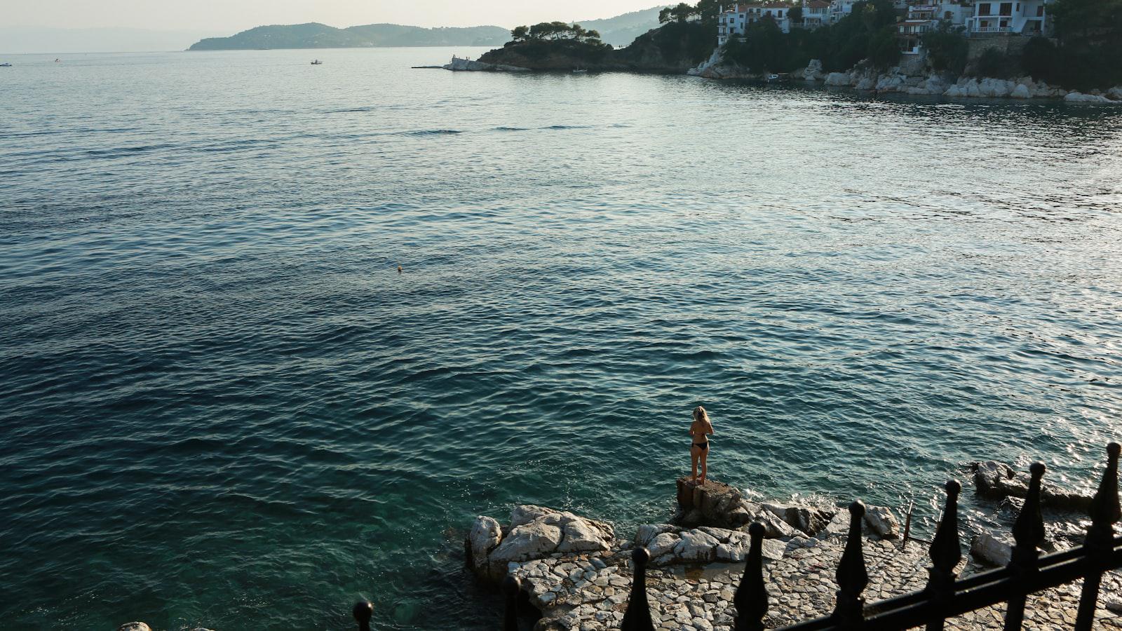 Bobby Jones' Instructional Approach to Golf: Fundamentals and Practice for Mastery **Methodical Practice for Internalizing Swing Principles**
