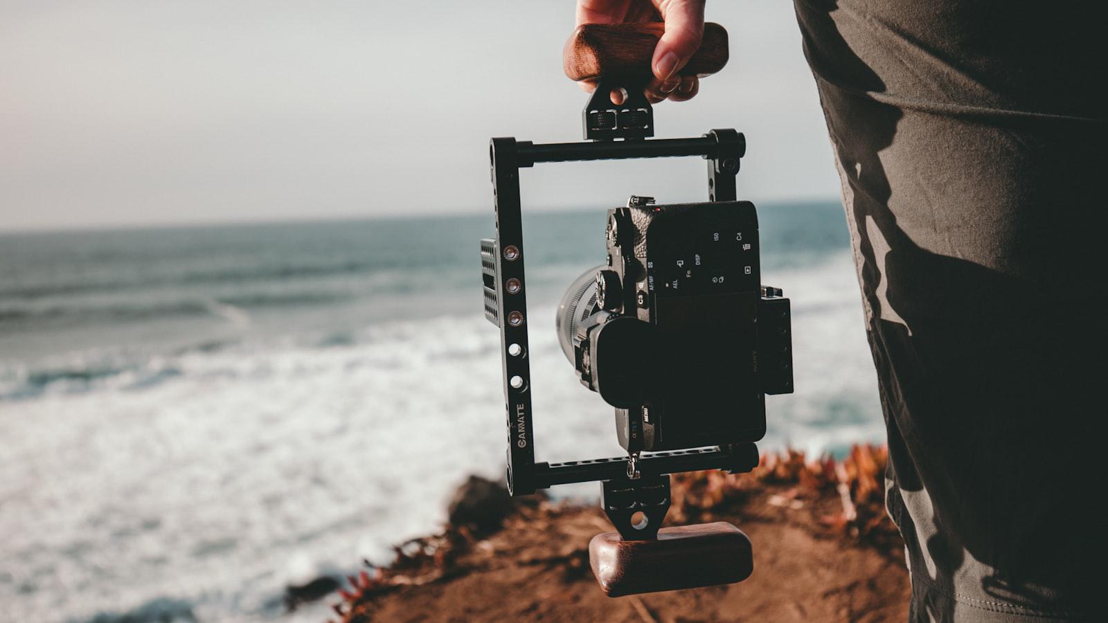 Hale Irwin's Golfing Masterclass: Deconstructing the Elite Golf Swing 1. Grip: Establishing Control for Precise Shots