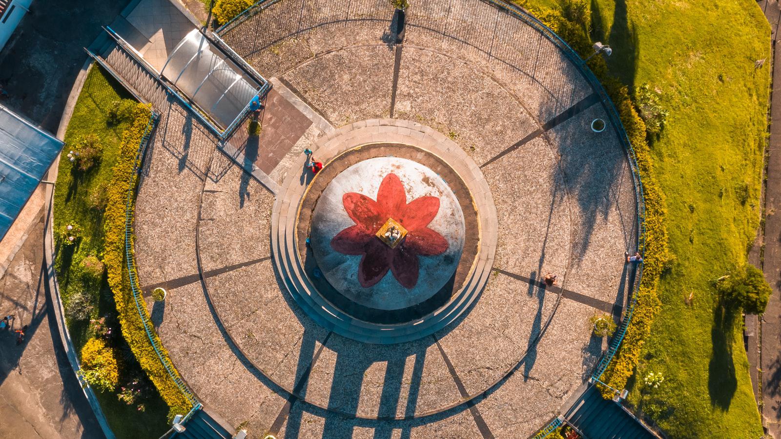 Muñoz shoots 6-under 65 to lead LIV Singapore - Chilean golfer Mito Pereira carded a 6-under 65 to lead the LIV Singapore