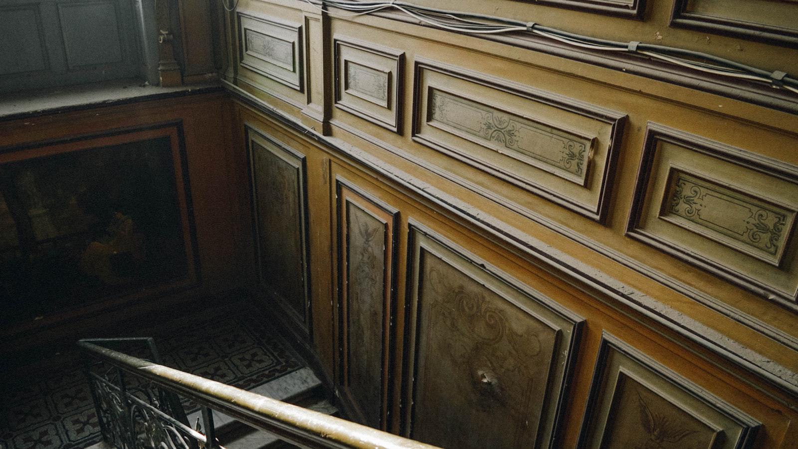 Hale Irwin's Golfing Masterclass: Deconstructing the Elite Golf Swing 5. Follow-Through: Ensuring Power Transfer and Ball Control