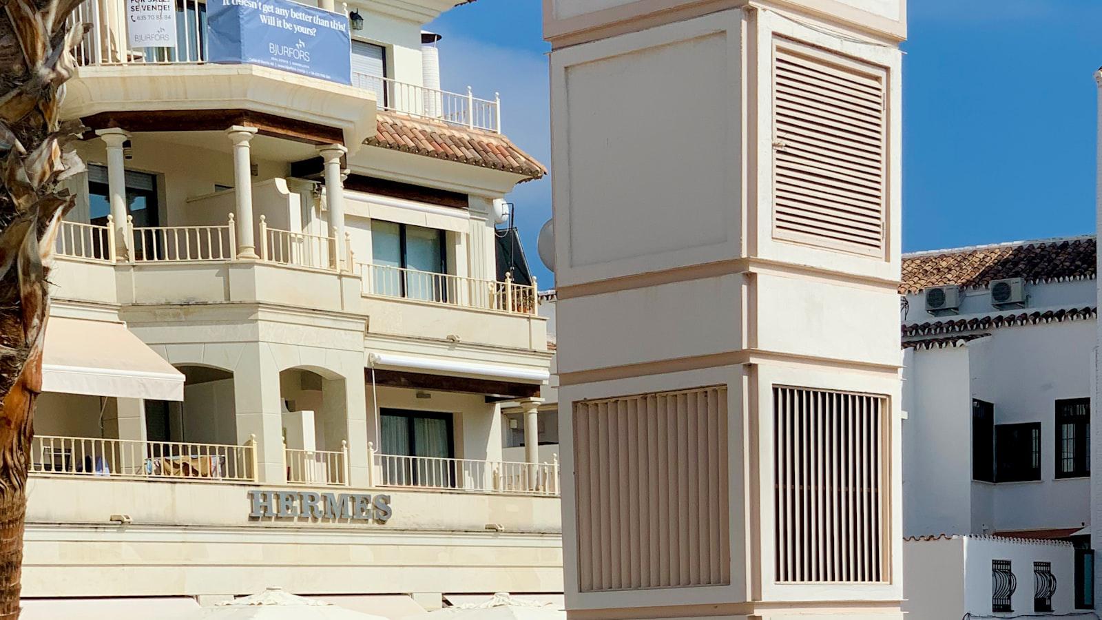 Raymond Floyd Golf Lesson: Unlocking the Secrets of Swing Mechanics and Mental Mastery - The Path to Improvement: A Step-by-Step Guide to Masterful Swing Technique