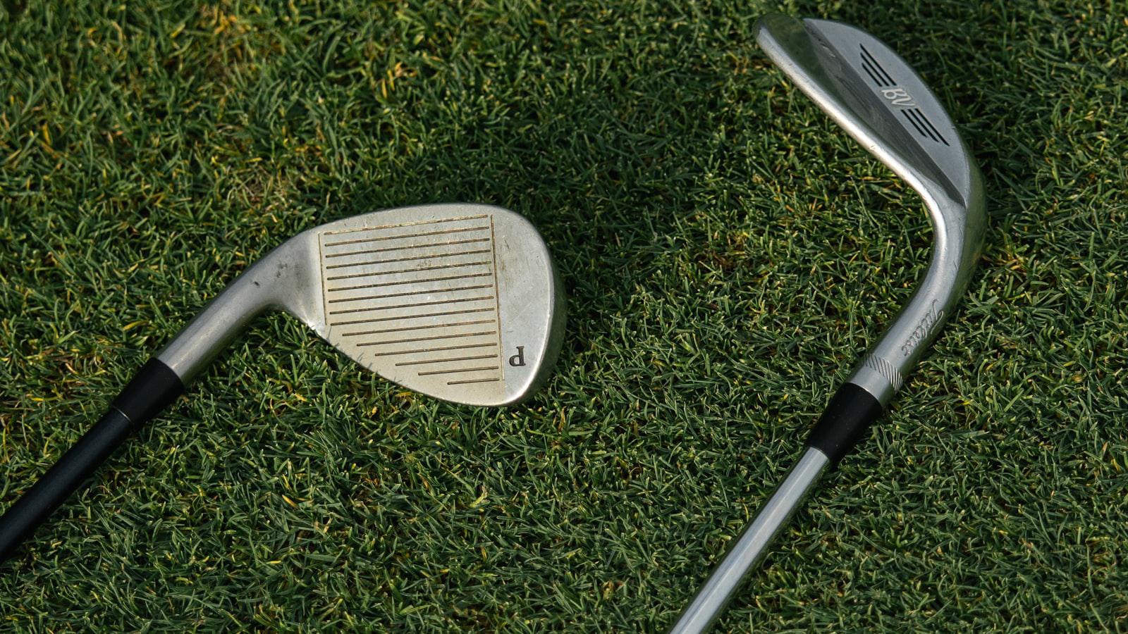 Short-sided in a greenside bunker? Here’s how to get up and down Short-sided in a greenside bunker? Here’s how to get up and down