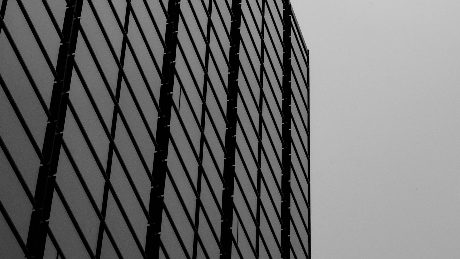 The simple way to read greens, according to a top instructor - Angle and Distance: Fine-Tuning Your Approach