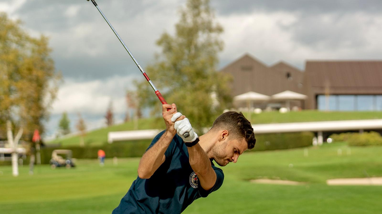 Titleist TSR price drop! $150 off drivers, $50 off fairways/hybrids Exclusive Savings on Titleist TSR Drivers