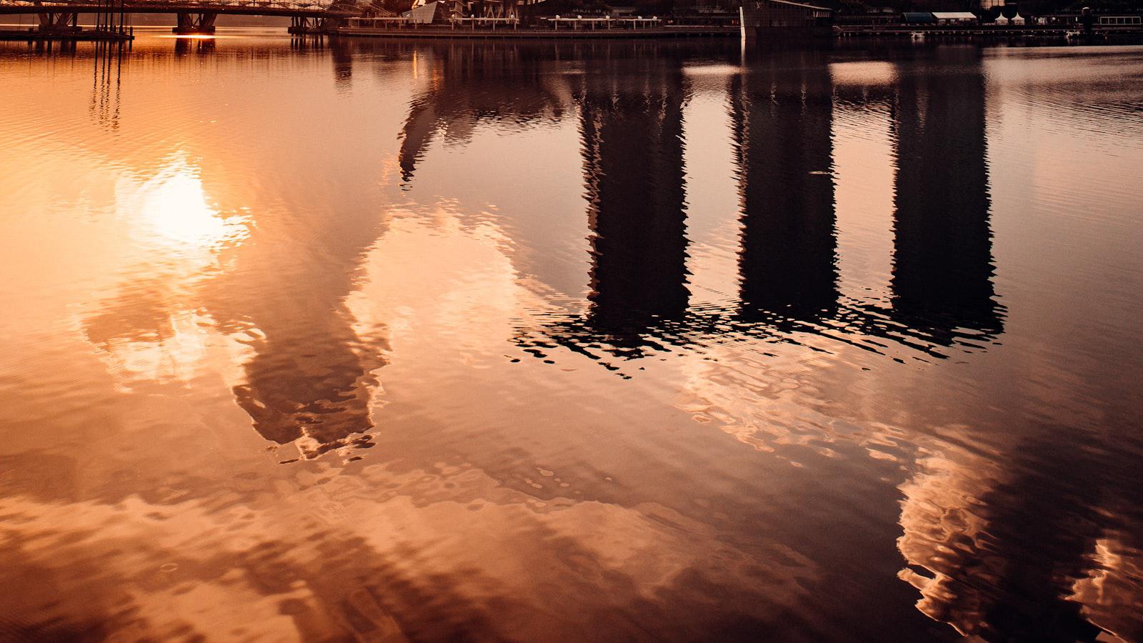 Koepka fires 7-under 64 to lead LIV Singapore 1. Koepka's Impressive 7-Under 64 Fuels LIV Singapore Dominance