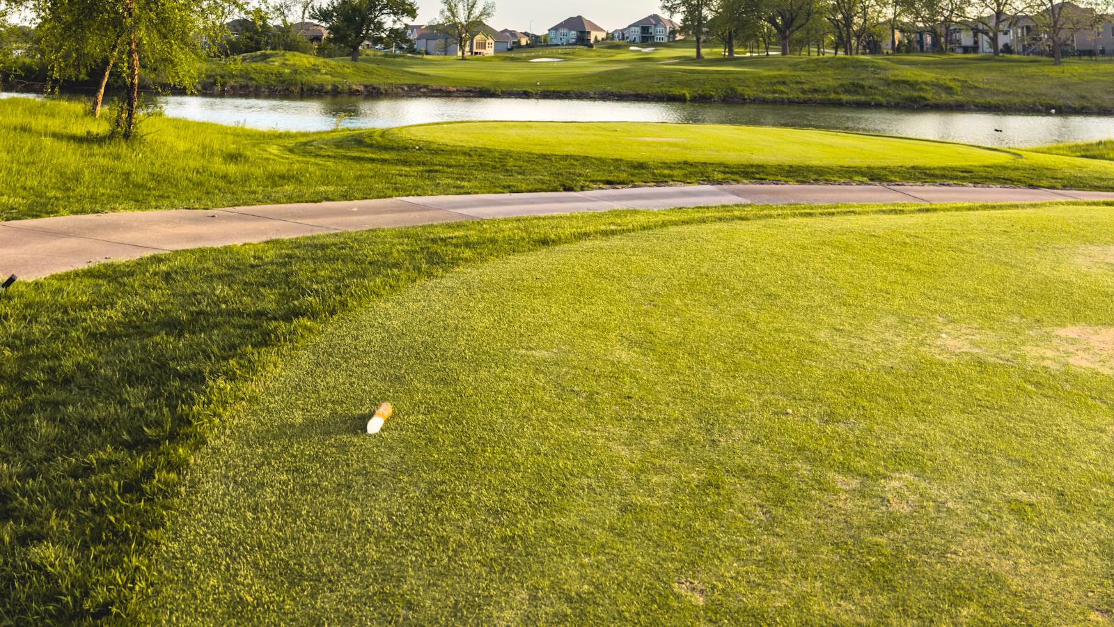 Buying used golf clubs? Know these tips and tricks Inspect the clubs meticulously