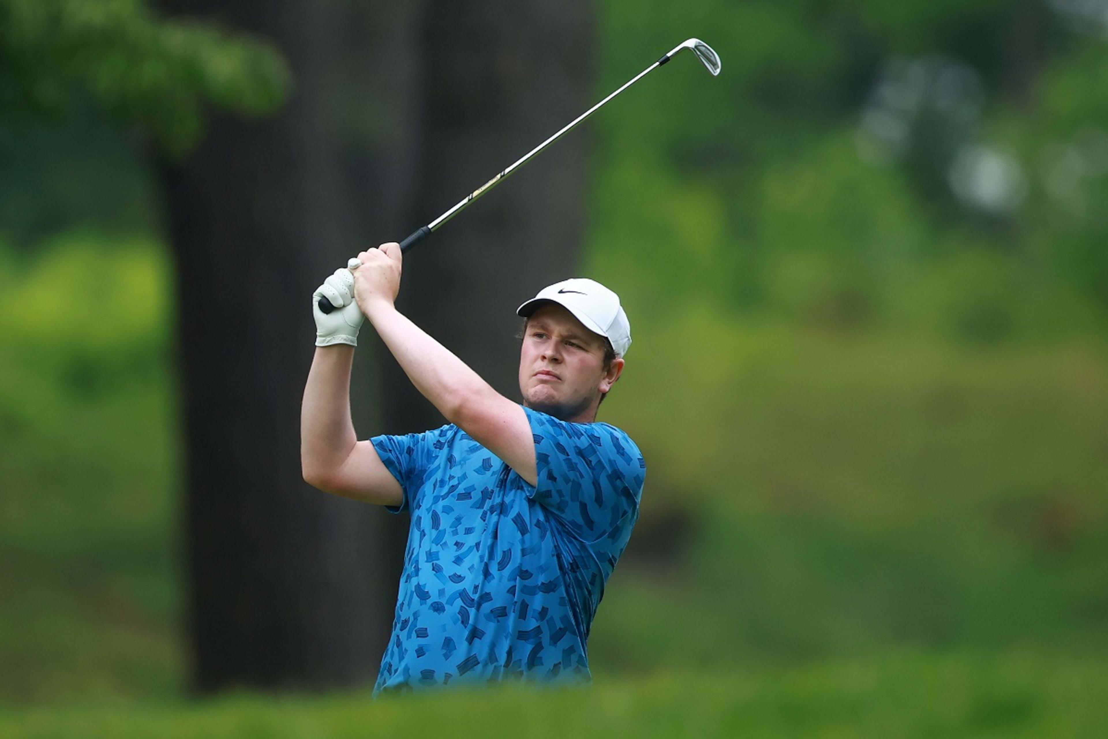 How to hit a crispy flop shot that’s sure to impress your playing partners Golf