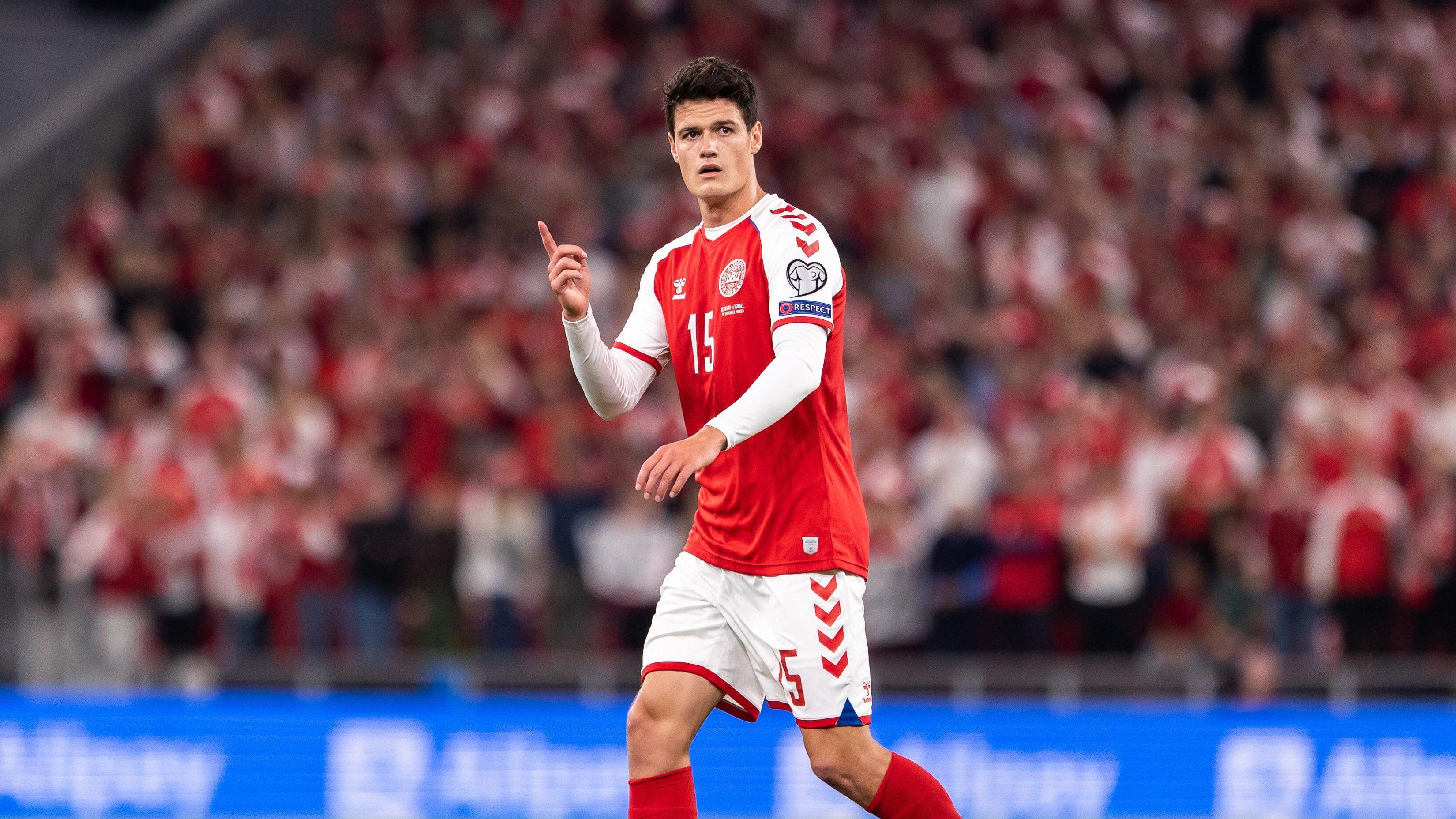 Norgaard wins British Masters after late trouble Norgaard wins British Masters after late trouble