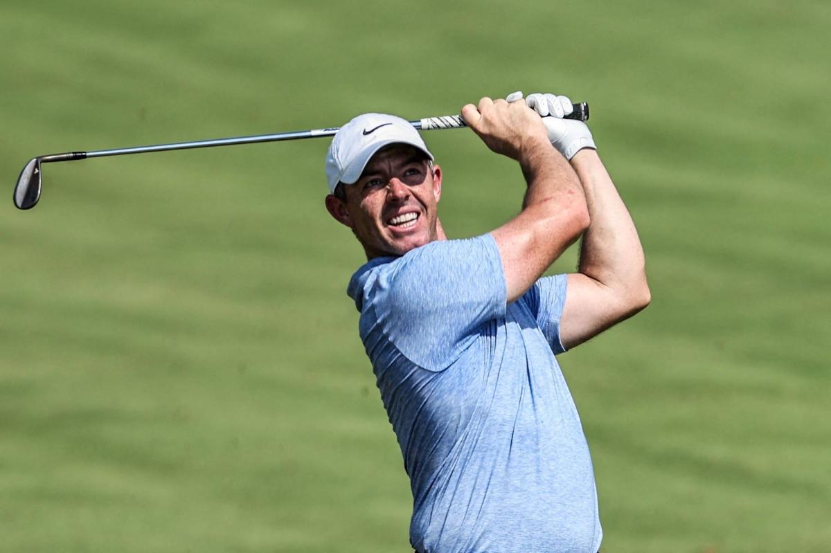 **McIlroy Soars to the Top: Aiming for Dubai Desert Classic Glory!** McIlroy tied for lead, strengthens Dubai title bid