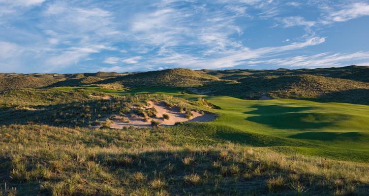 Discover the Hidden Gem: Ballyneal in Colorado Ranks Among America's Top Golf Courses! Ballyneal