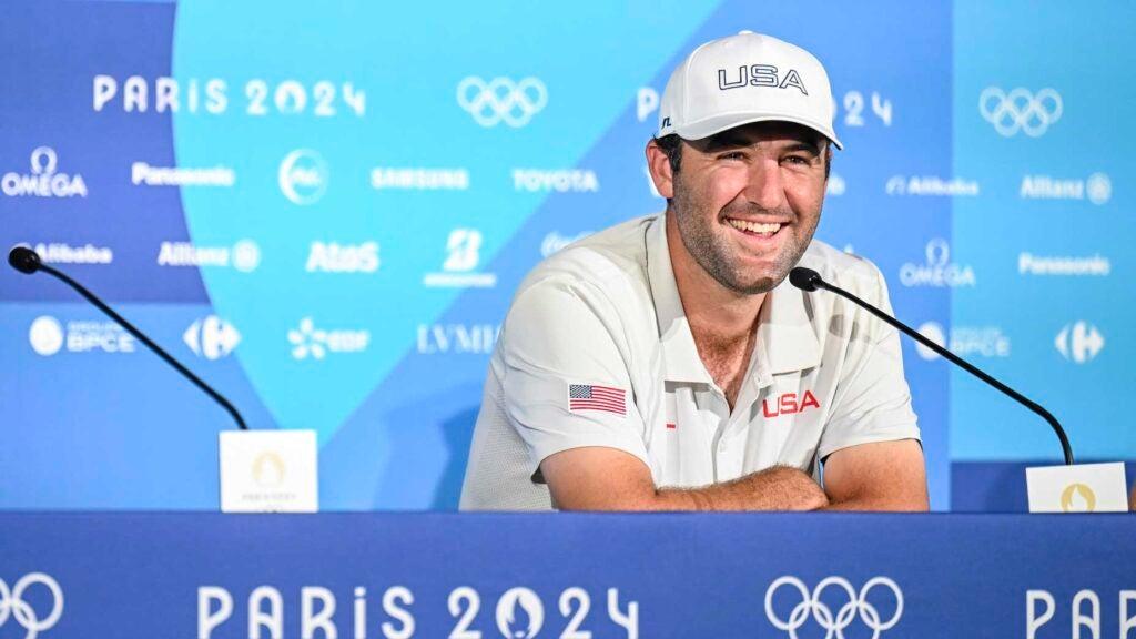 **Scottie Scheffler: The Heavyweight Favorite to Dominate the 2024 Hero World Challenge in the Bahamas!** Scottie Scheffler Celebrating Victory