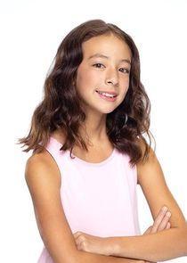 Here’s a more engaging title for your article: "Close Your Eyes, Lily! Dive into the Sassy World of #ModernFamily's Favorite Duo! 🌟 #LilyTucker #CamTucker #Shorts Lily Tucker