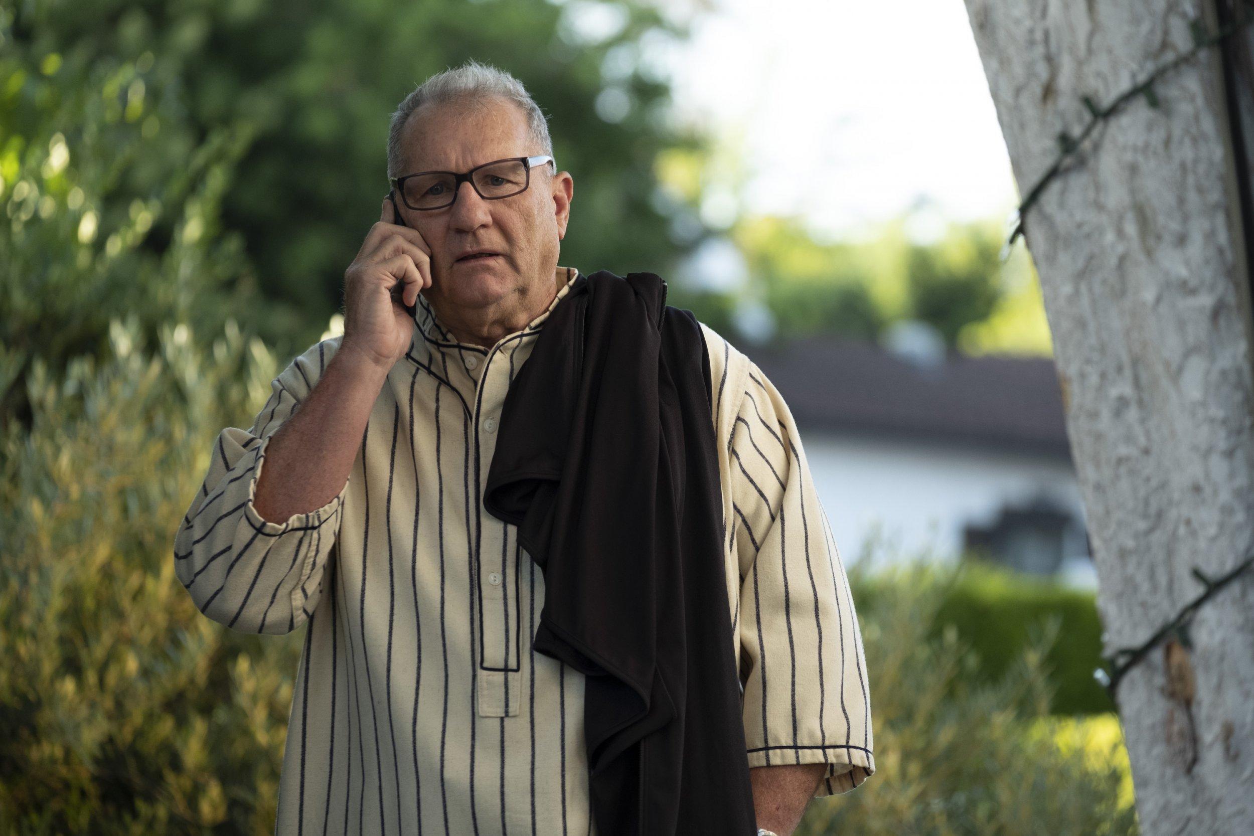 Discover the Heartwarming Side of Jay Pritchett: A True Family Man 🥹 #ModernFamily #EdONeill #Shorts Jay Pritchett