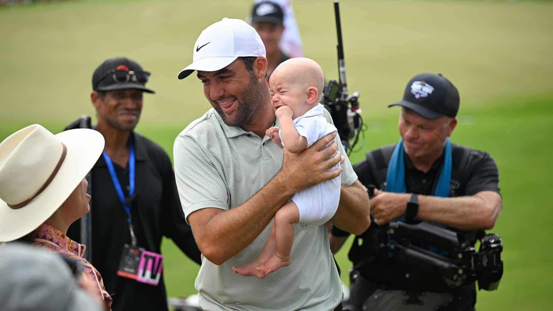 Team PGA Triumphs: Scheffler and McIlroy Dominate LIV Duo in Epic Showdown! Scheffler and McIlroy Celebrate Their Victory