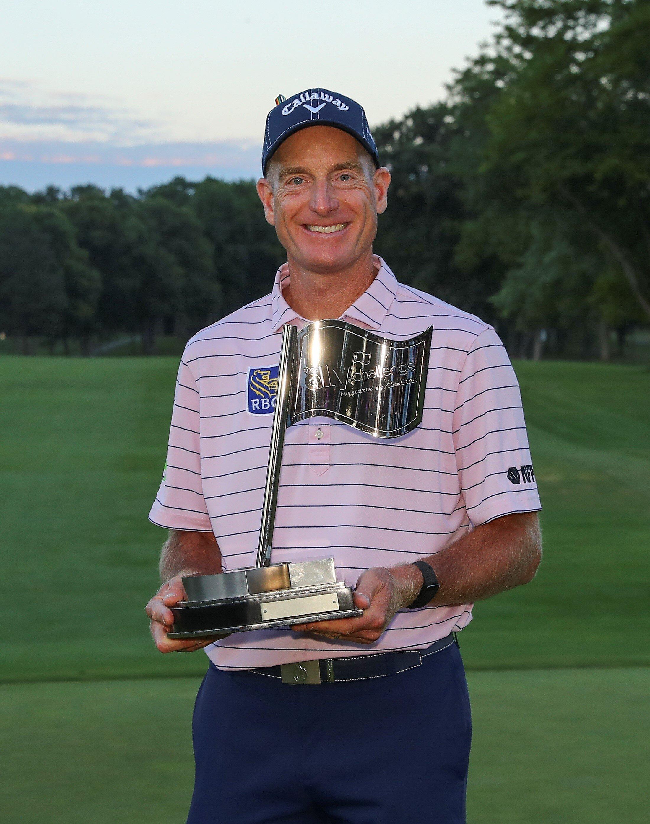 Jim Furyk, 54, Takes the Helm Again as U.S. Ryder Cup Vice Captain! Jim Furyk