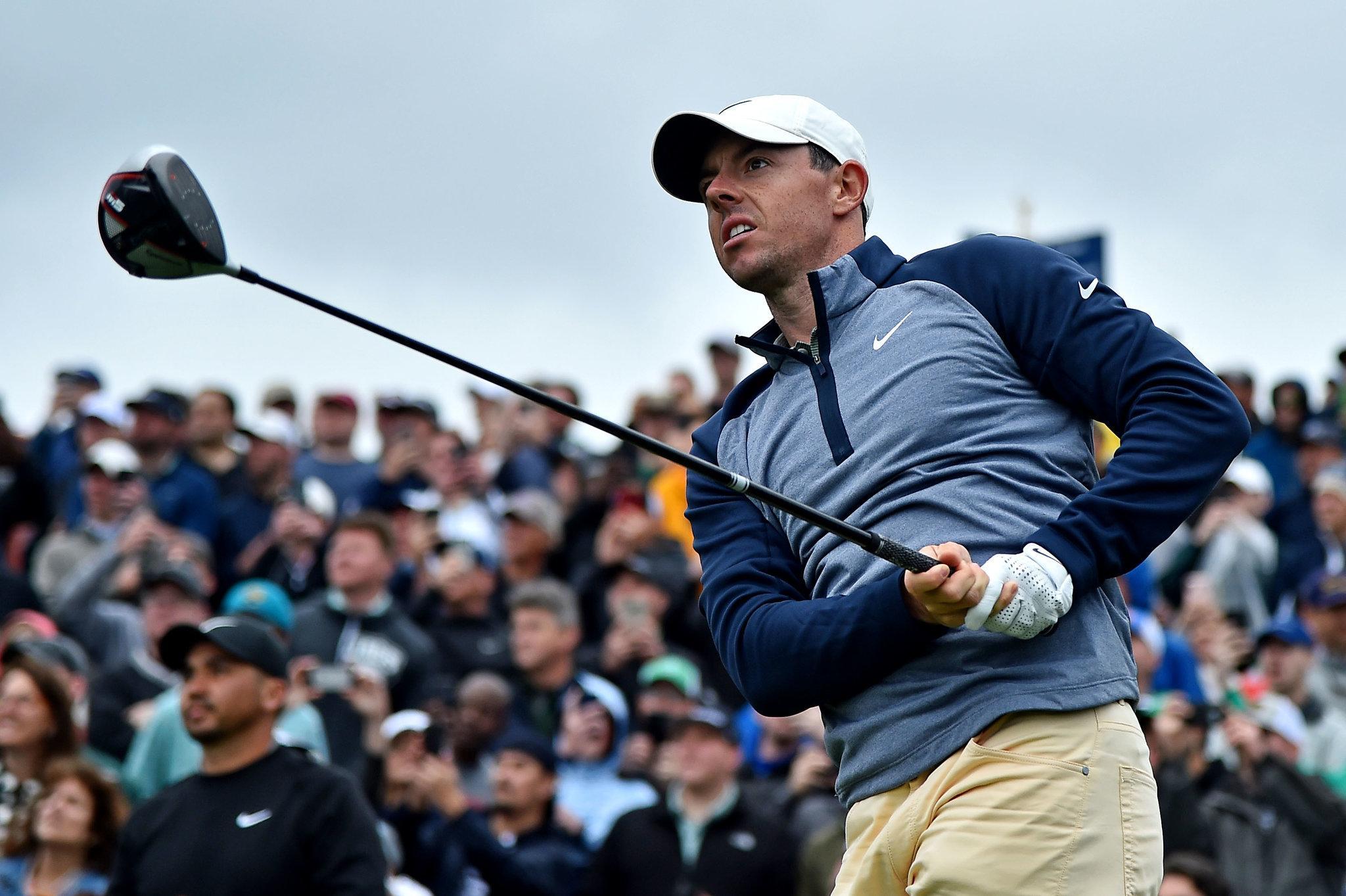 **"Unlocking Greatness: Rory McIlroy's Winning Equipment Setup for Masters Glory"** Here are the most relevant keywords extracted from the heading:
**Rory McIlroy