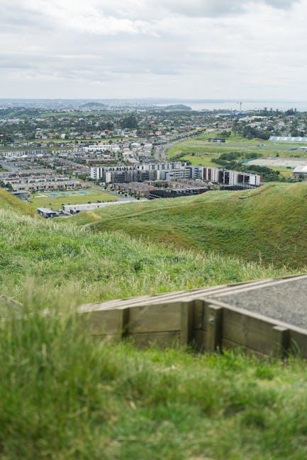 DeChambeau and Mickelson Falter in Final Moments, Exit Tournament Early **Excerpt for