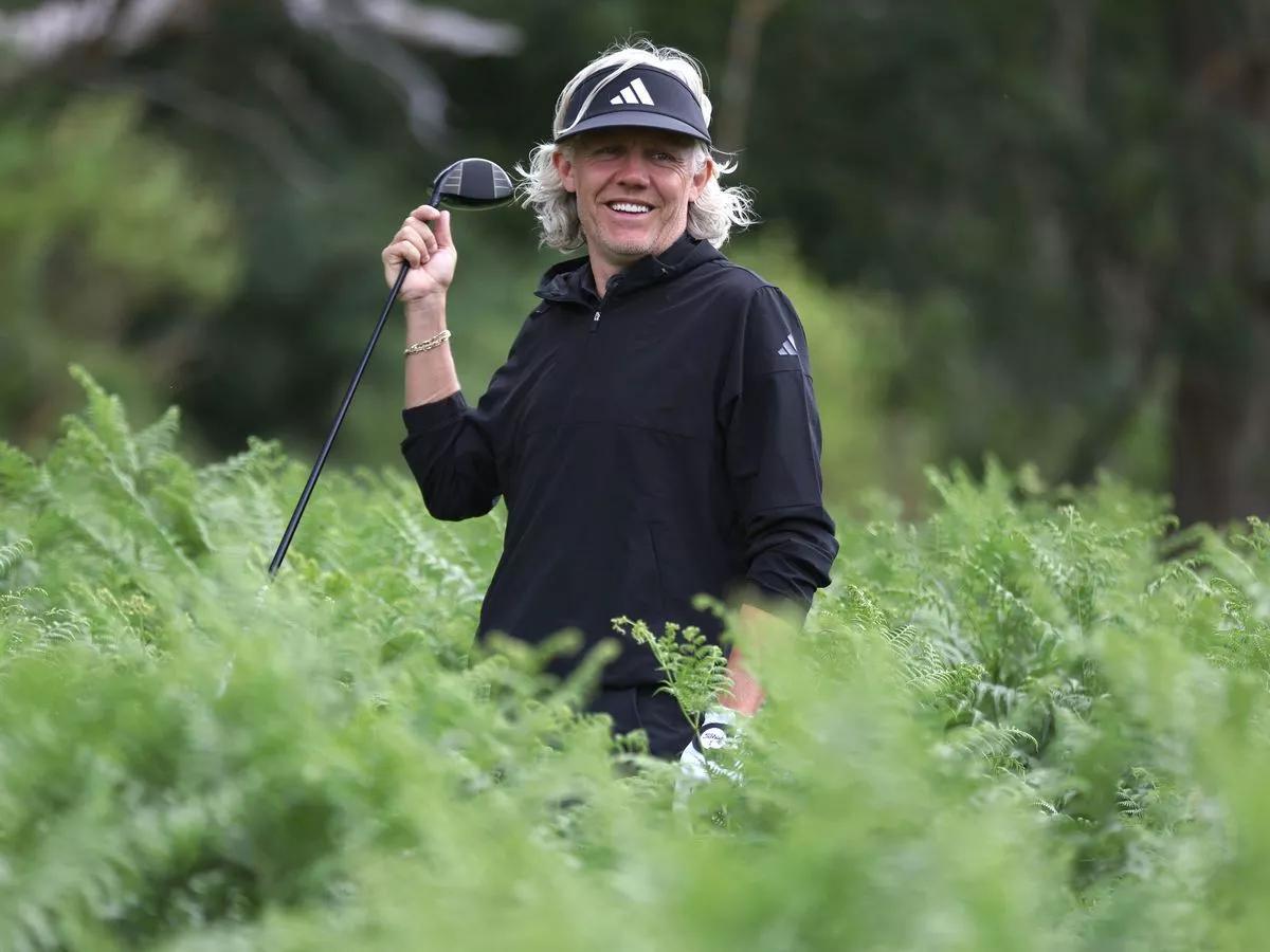 Retired Golf Legend Stuns Fans with Surprise Victory, Refuses Prize Money on Principle **excerpt for