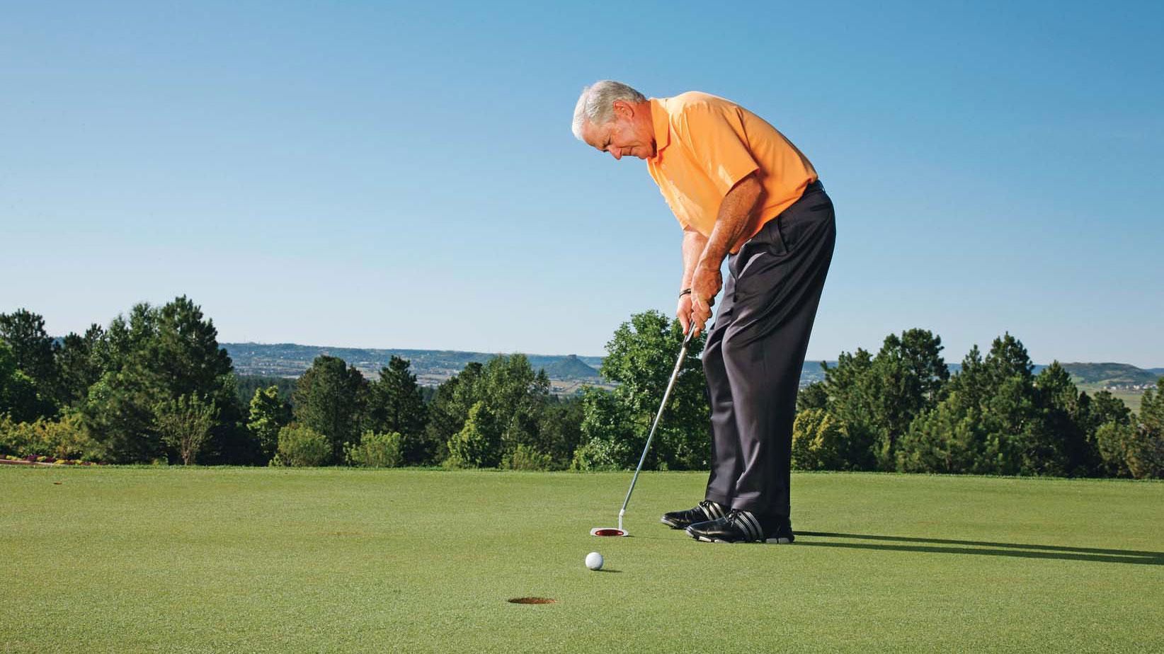 **Expert ​Green​ Reading: Decoding the Nuances for Precise Putting**