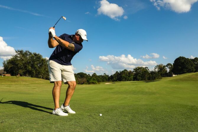 Optimizing the Golf Swing Follow-Through for Enhanced Accuracy and Control