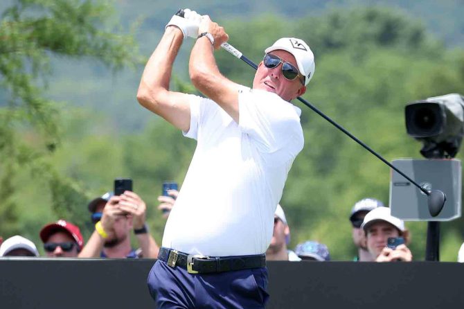 To protect its tee sheets, a famous NY muni system cracks down on bad actors, bots