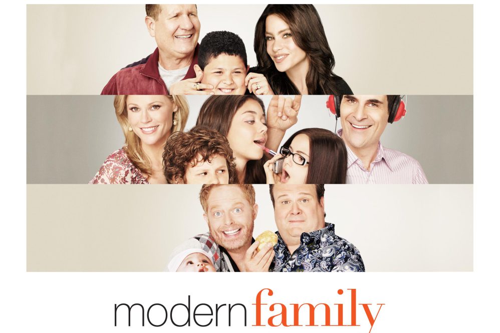 It’s okay boys, I think you played it off cool #ModernFamily #LukeDunphy #MannyDelgado #Shorts