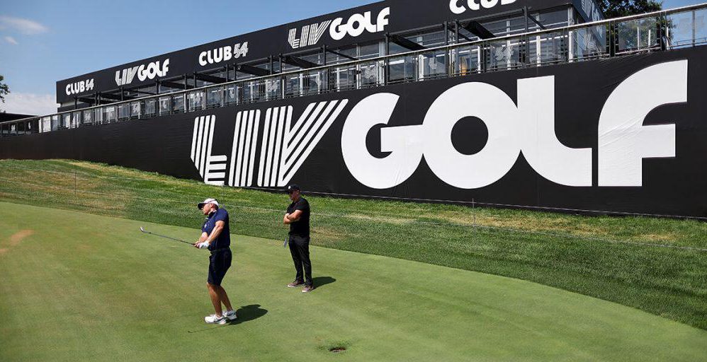 LIV Golf pro was struggling at Open. Then major winner gave him mid-round talk
