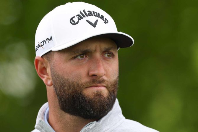 Jon Rahm has lengthy staredown with rowdy fans at LIV Golf UK 2024