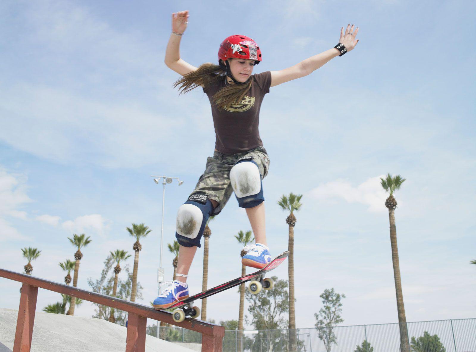 Skateboarding is fueled by the power of friendship. #Olympics #Skateboarding #KeeganPalmer #Shorts