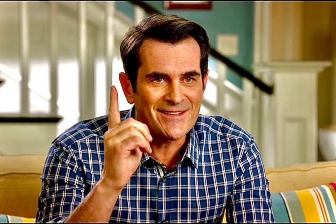 **”Unlocking Real Estate with Phil Dunphy: The Realtor You Didn’t Know You Needed! 😤✨ #ModernFamily #PhilDunphy #GloriaPritchett”**