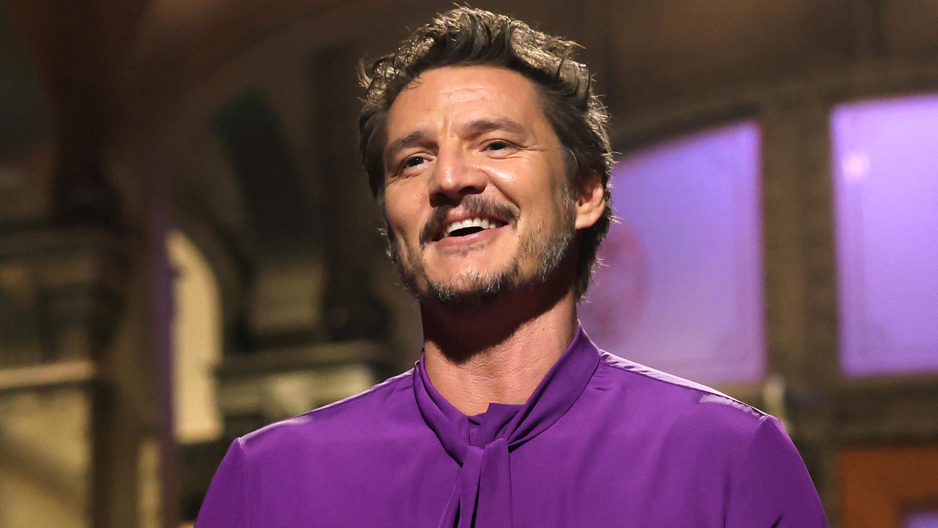 Mamá Pascal with the subtlety #SaturdayNightLive #BadBunny #PedroPascal #Shorts