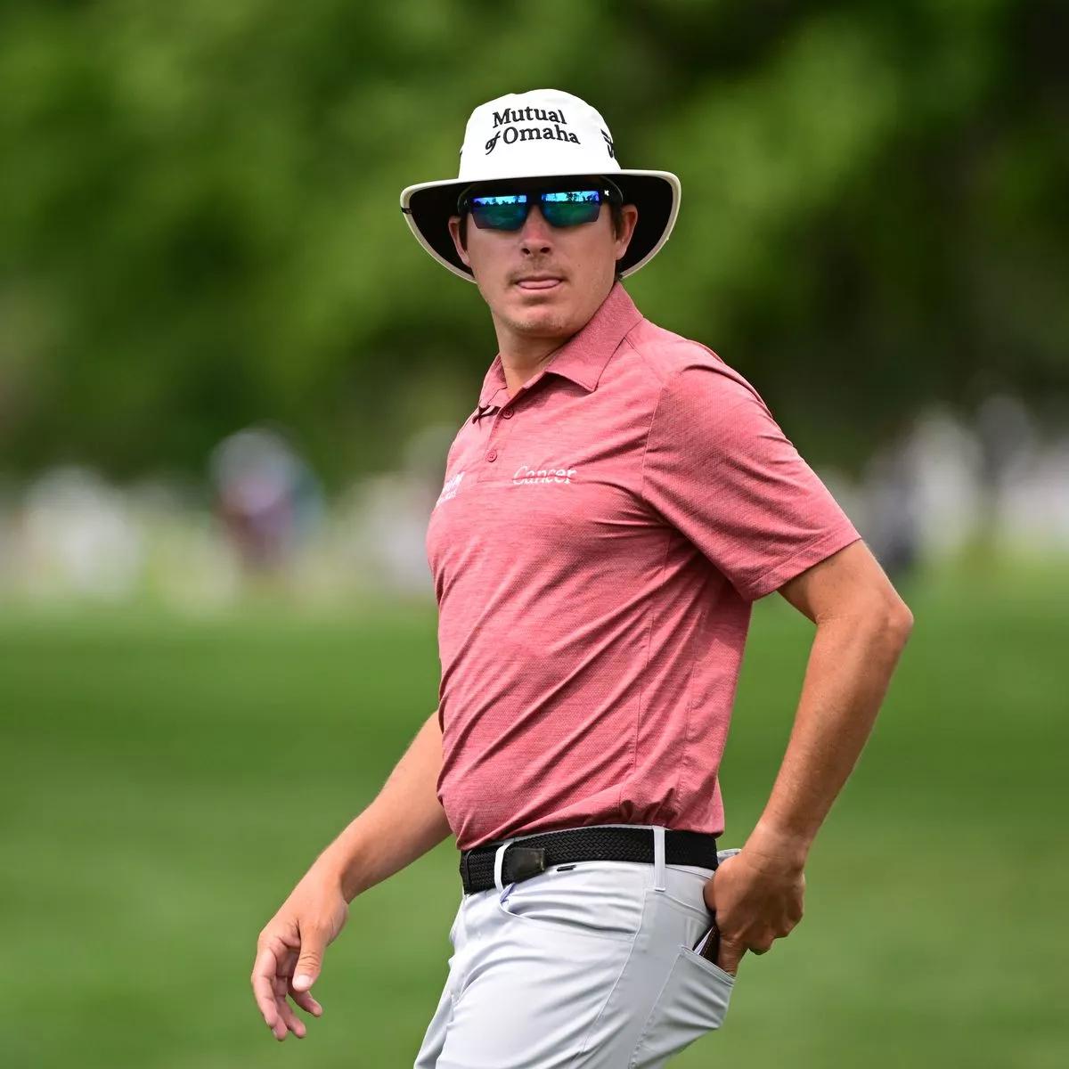 Joel Dahmen⁤ navigating unique challenges on‌ the⁢ golf course