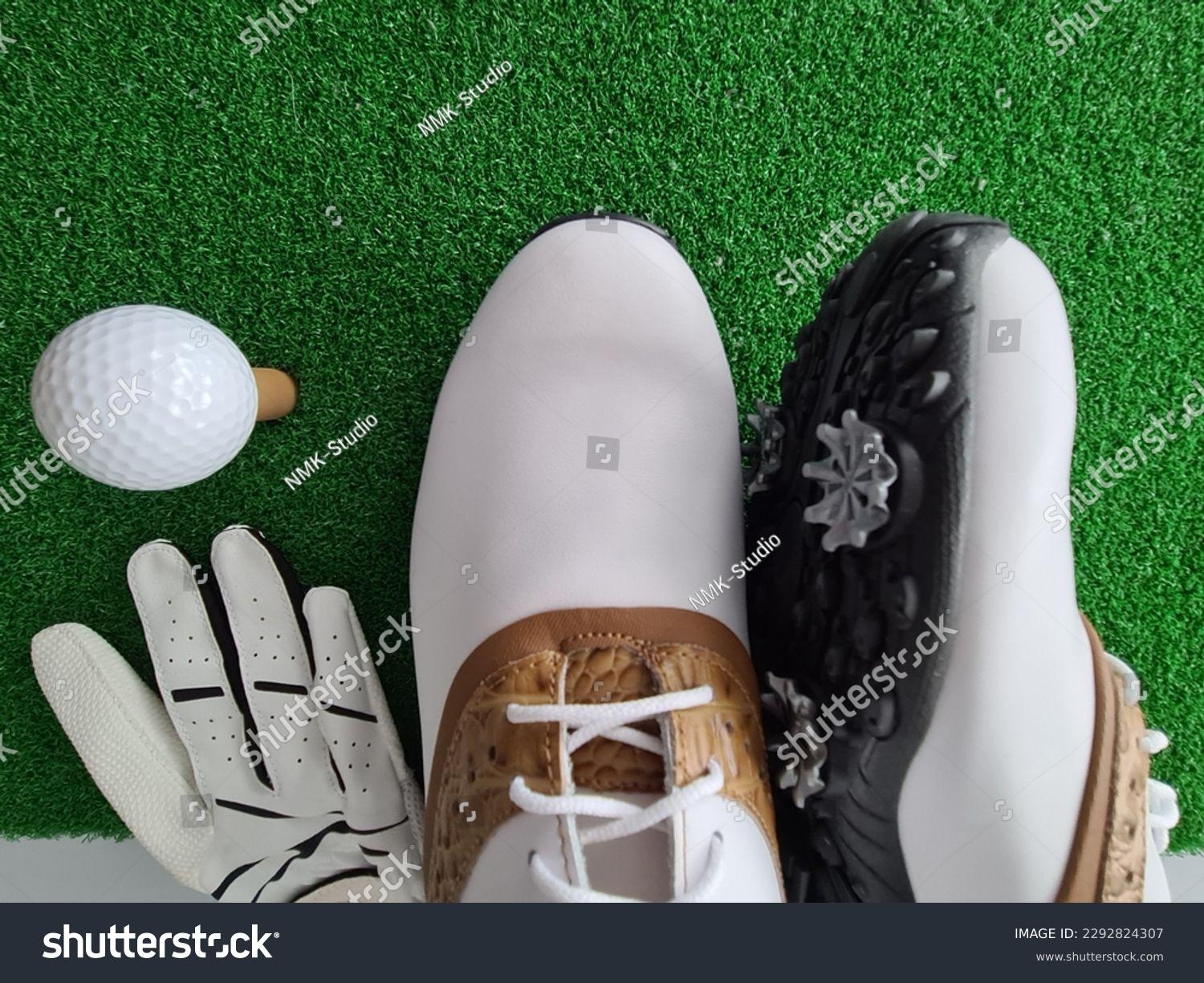 Golf‍ shoes enhance stability