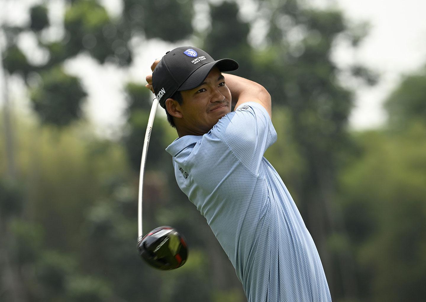 Rookie Golfer