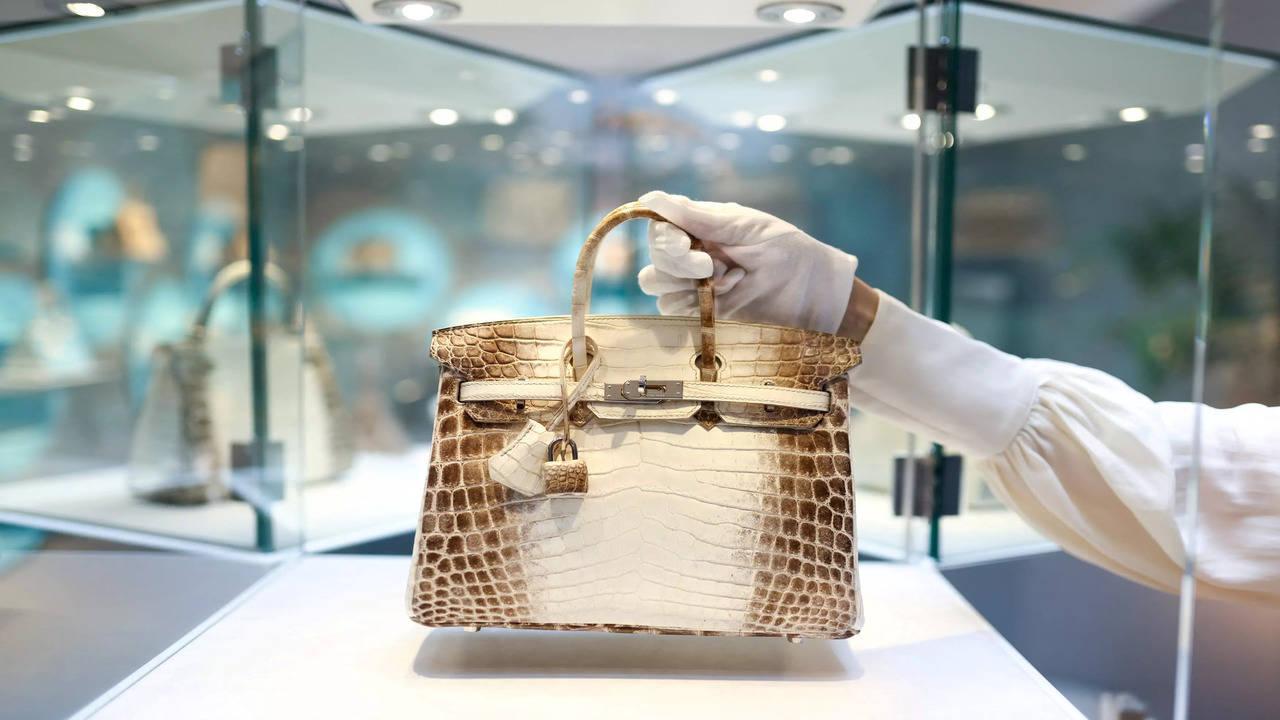 Lucrative Purse
